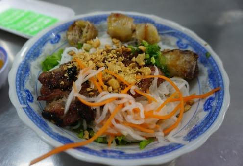 范五老街