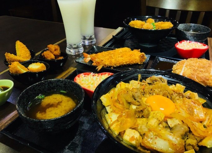 小遠百美食 小遠百美食