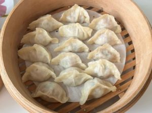 蒸餃